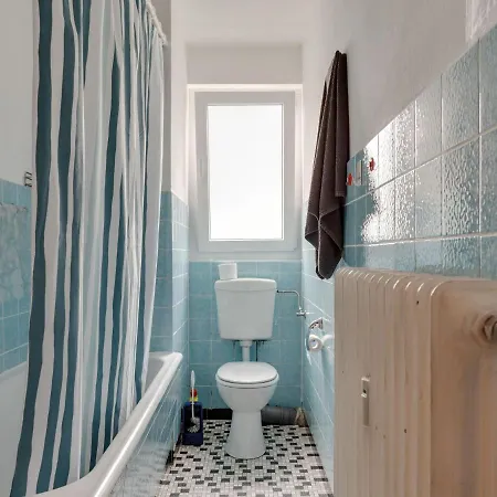 Апартаменты Spacious Near Forest In *