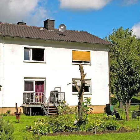 Spacious Near Forest In Апартаменты Freienhagen (Waldeck-Frankenberg)